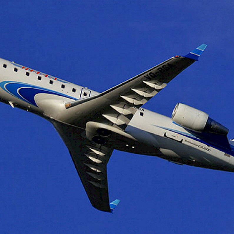 Авиакомпания «Ямал» открыла продажи льготных билетов для многодетных