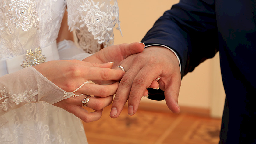 В День всех влюбленных в Ноябрьске решили пожениться шесть пар