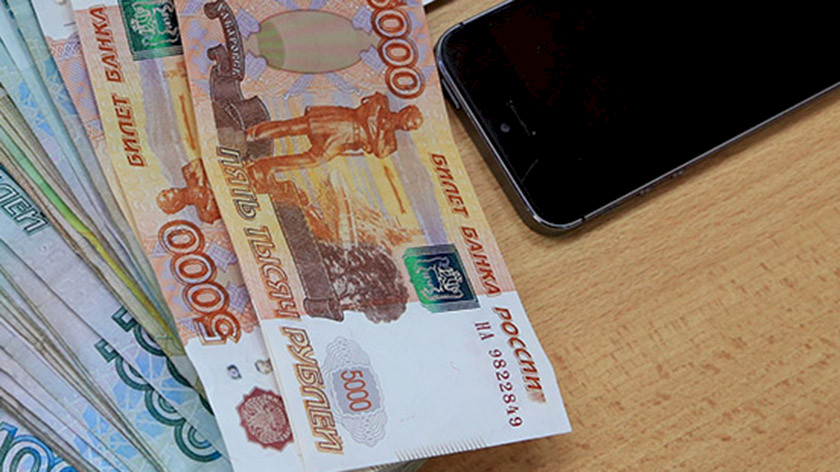Псевдосотрудники банков за сутки похитили у жителей Ноябрьска почти 200 тысяч 