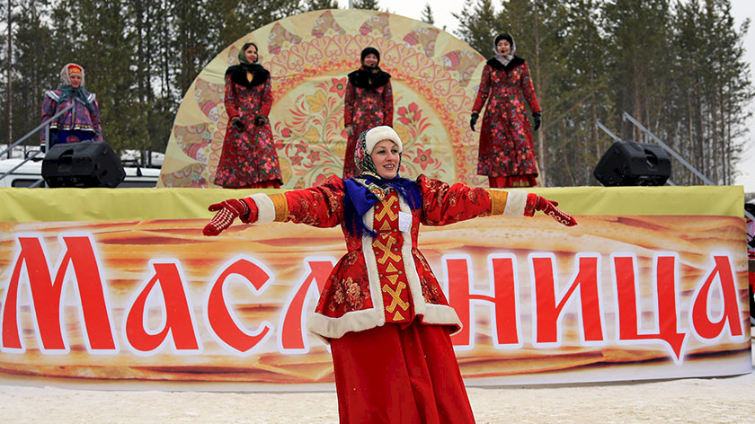 «Конкурсы, флешмобы, хороводы»: в Ноябрьске готовятся к празднованию Масленицы
