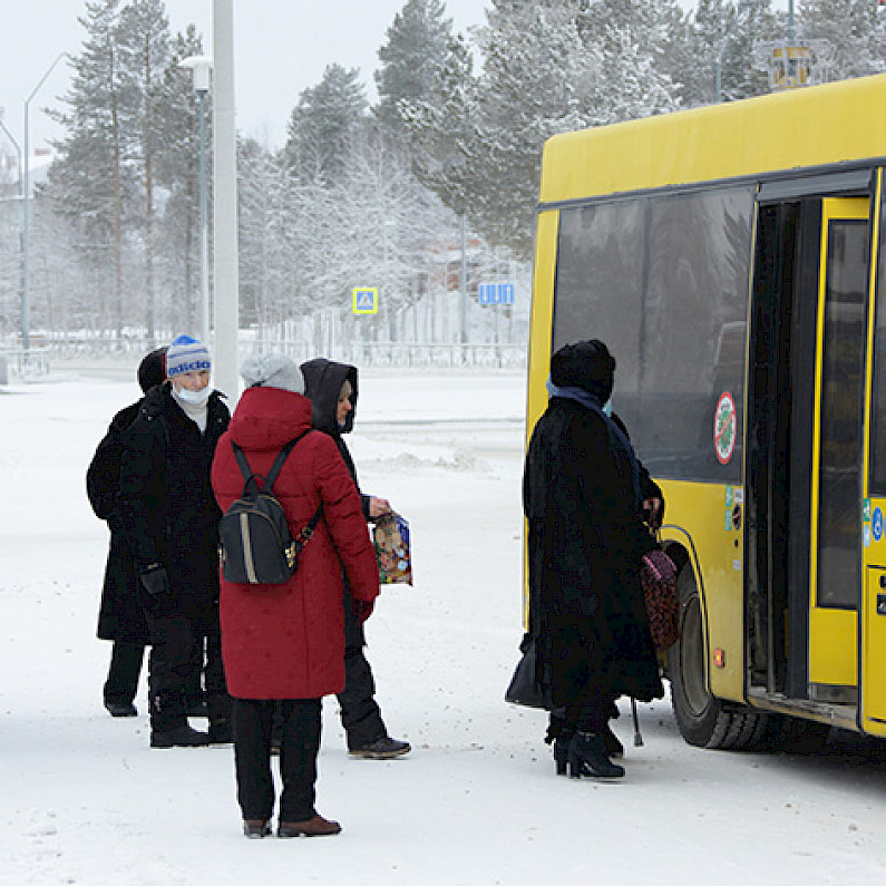 В праздничные дни в Ноябрьске автобусы будут ходить по новому графику