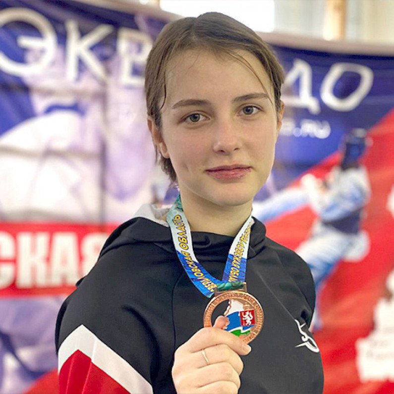 Ноябрьская спортсменка вошла в число лучших на первенстве Урала по тхэквондо