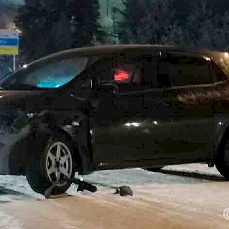 Пассажирке иномарки потребовалась помощь медиков после ДТП в Ноябрьске
