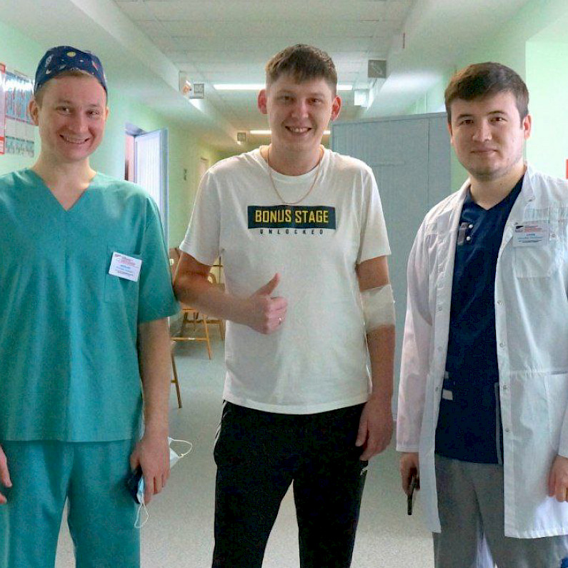Врачи Ноябрьска спасли молодому пациенту ногу от ампутации