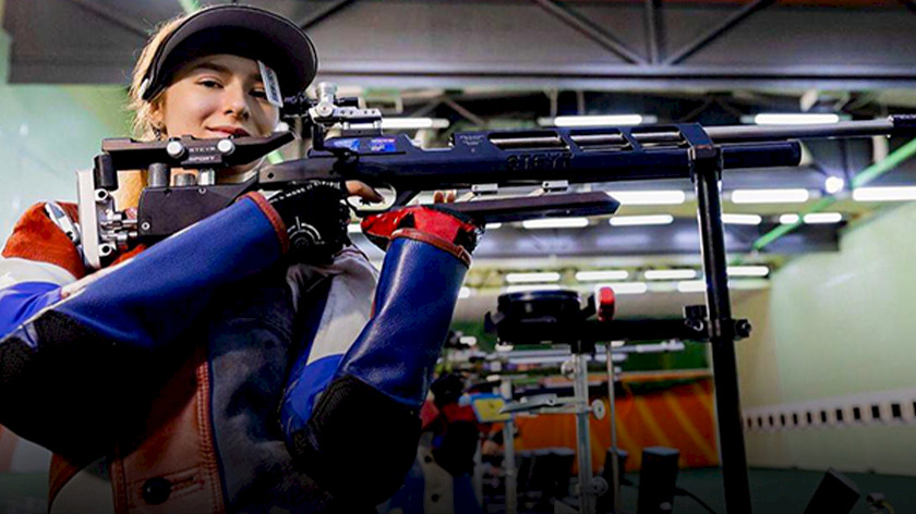 Спортсменка из Ноябрьска завоевала золото на всероссийских соревнованиях по стрельбе