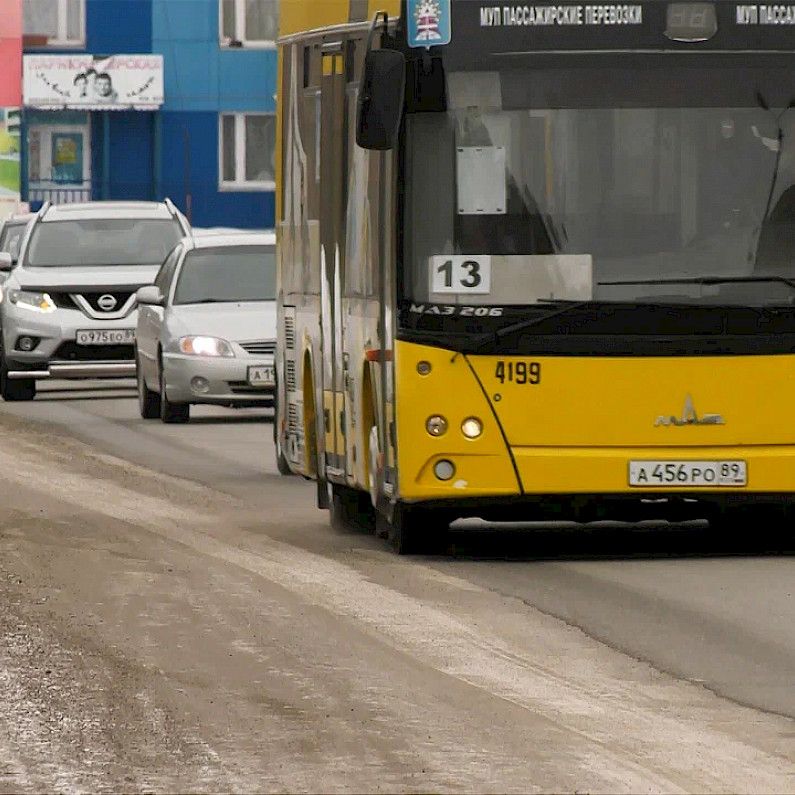 Автобусные маршруты в Ноябрьске переходят на зимнее расписание