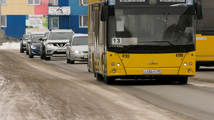 Автобусные маршруты в Ноябрьске переходят на зимнее расписание