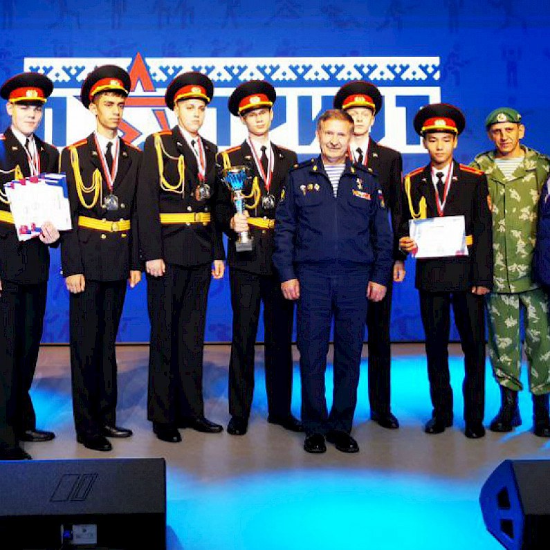Команда ноябрьских школьников заняла второе место в первенстве по военно-прикладным видам спорта