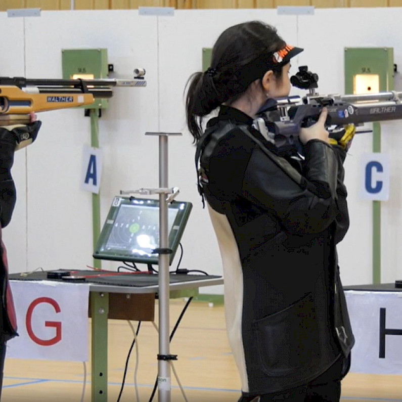 Всероссийские соревнования по пулевой стрельбе проходят в Ноябрьске