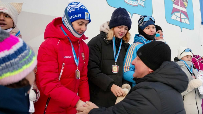 В Ноябрьске разыграли 12 комплектов наград на первенстве по лыжным гонкам. ФОТО