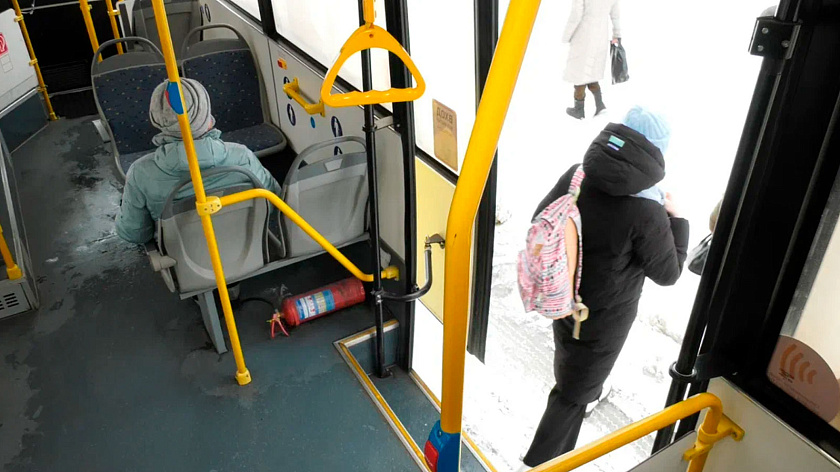 Из Губкинского в аэропорт Ноябрьска запустили маршрутный автобус